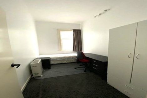 Photo of property in 104 Tinakori Road, Thorndon, Wellington, 6011