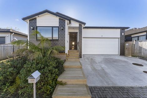 Photo of property in 33 Farranfore Road, Opaheke, Papakura, 2113