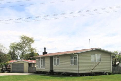 Photo of property in 42 Kawaha Point Road, Fairy Springs, Rotorua, 3015
