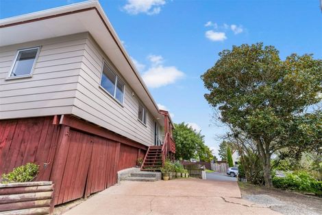 Photo of property in 17 Lynn Road, Bayview, Auckland, 0629