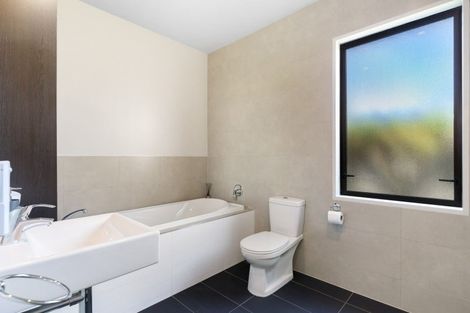 Photo of property in 4 Jackby Court, Jacks Point, Queenstown, 9371