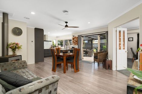 Photo of property in 50 Seychelles Drive, Papamoa Beach, Papamoa, 3118