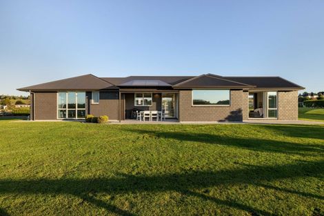 Photo of property in 10 Betty May Drive, Pyes Pa, Tauranga, 3173