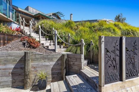 Photo of property in 2 Kowhai Street, Ohope, 3121