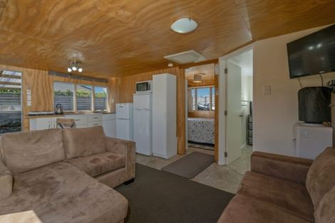 Photo of property in 3 Clipper Place, Whitianga, 3510