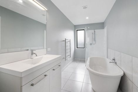 Photo of property in 64a Weston Avenue, Roslyn, Palmerston North, 4414