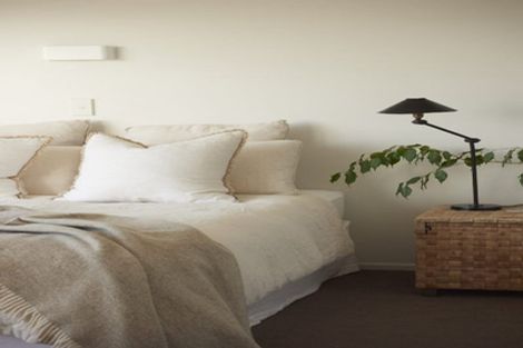 Photo of property in 1/268 Sunset Road, Windsor Park, Auckland, 0632