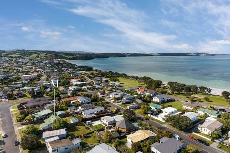 Photo of property in 7 Mayne Place, Snells Beach, 0920