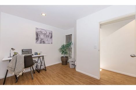 Photo of property in 1/206 Manuka Road, Bayview, Auckland, 0629