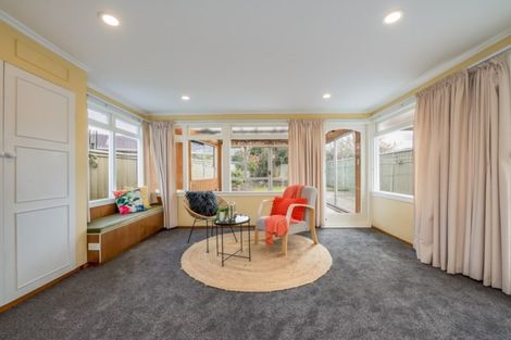 Photo of property in 82 Oxford Terrace, Epuni, Lower Hutt, 5011