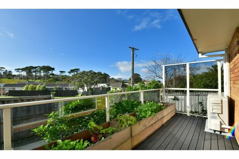 Photo of property in 1/926 Whangaparaoa Road, Manly, Whangaparaoa, 0930