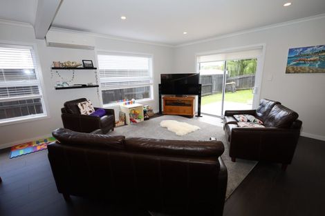 Photo of property in 5 Furl Close, Pyes Pa, Tauranga, 3112