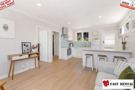 Photo of property in 2/612 East Coast Road, Pinehill, Auckland, 0630