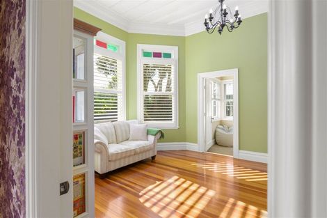 Photo of property in 134 River Road, Hamilton East, Hamilton, 3216