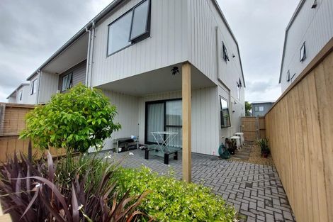 Photo of property in 36 Pukewhero Rise, Westgate, Auckland, 0614