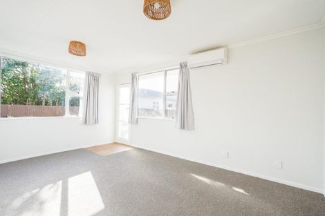 Photo of property in 42b Burns Avenue, Takaro, Palmerston North, 4412