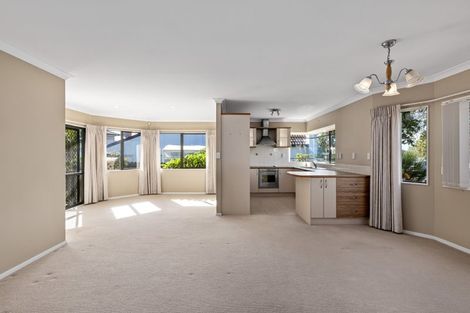 Photo of property in 43 Riverstone Road, Te Atatu Peninsula, Auckland, 0610