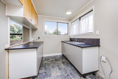 Photo of property in 12 Le Havre Place, Takanini, 2112