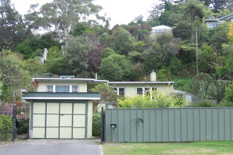 Photo of property in 50 Pinehaven Road, Pinehaven, Upper Hutt, 5019