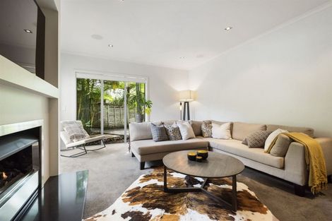 Photo of property in 131c Kowhai Road, Mairangi Bay, Auckland, 0630