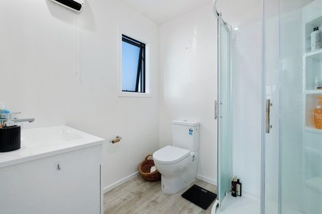 Photo of property in 5 Mallard Street, Albert Town, Wanaka, 9305