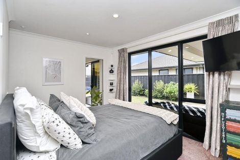 Photo of property in 47 Kawari Drive, Pegasus, 7612