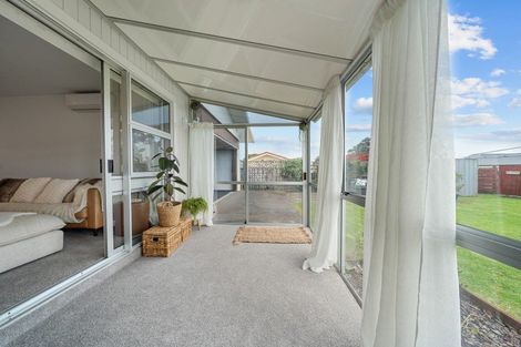 Photo of property in 19 Bronte Place, Whalers Gate, New Plymouth, 4310
