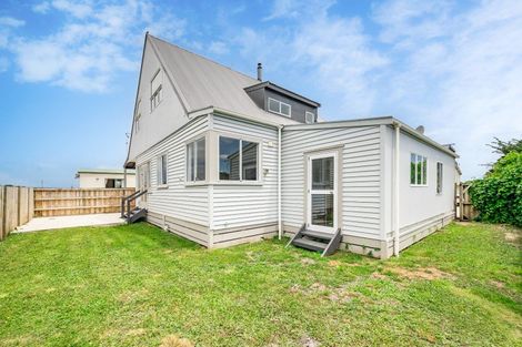Photo of property in 23 Beatty Street, Levin, 5510