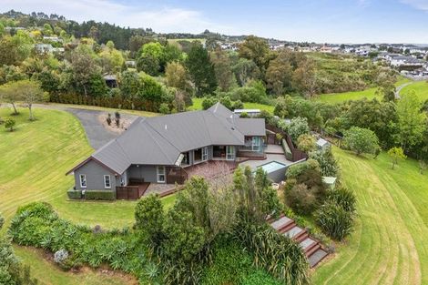Photo of property in 91 Kaipara Road, Papakura, 2582