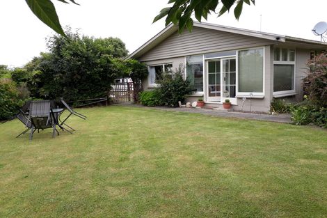 Photo of property in 2 North Terrace, Temuka, 7920