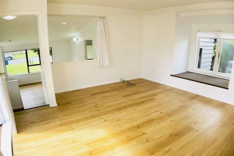 Photo of property in 213 Portage Road, Green Bay, Auckland, 0604