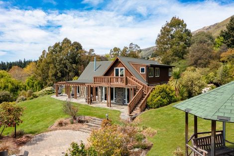 Photo of property in 56 Oak Lane, Wanaka, 9305