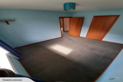 Photo of property in 5 Wyatt Place, Russley, Christchurch, 8042