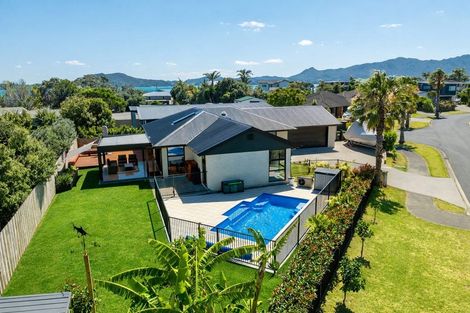 Photo of property in 24 Barbados Way, One Tree Point, 0118