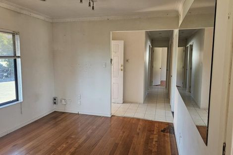 Photo of property in 144 Lincoln Road, Henderson, Auckland, 0610