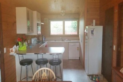 Photo of property in 143 Govett Avenue, Frankleigh Park, New Plymouth, 4310