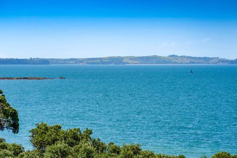 Photo of property in 1/59 Churchill Road, Murrays Bay, Auckland, 0630