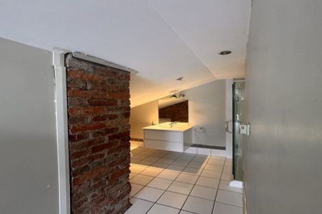 Photo of property in 195 The Terrace, Wellington Central, Wellington, 6011