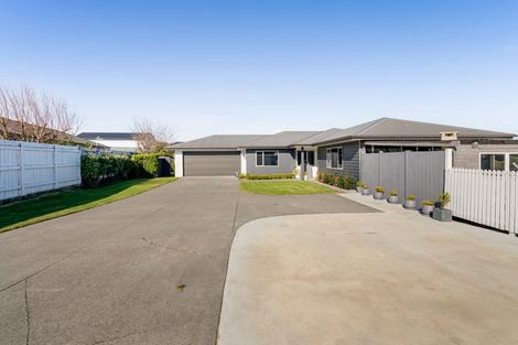 Photo of property in 28a Jules Crescent, Bell Block, New Plymouth, 4312