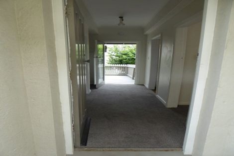 Photo of property in 7 Stowe Hill, Thorndon, Wellington, 6011