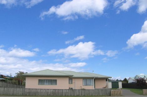 Photo of property in 11 Kiddle Drive, Hilltop, Taupo, 3330