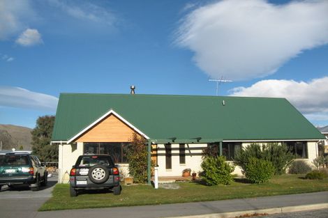Photo of property in 14 Orient Street, Cromwell, 9310