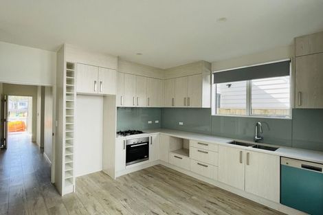 Photo of property in 64 Craigs Way, Hobsonville, Auckland, 0616