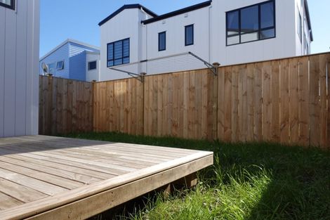 Photo of property in 5 Tumu Road, Papakura, 2110