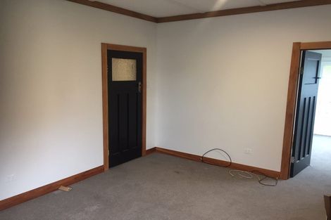 Photo of property in 11 Smale Terrace, Hospital Hill, Napier, 4110