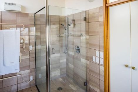 Photo of property in 13 Talavera Terrace, Kelburn, Wellington, 6012