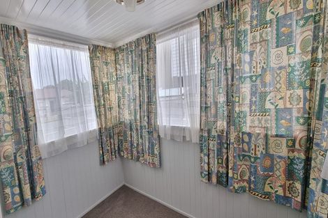 Photo of property in 19 Omagh Avenue, Papatoetoe, Auckland, 2025