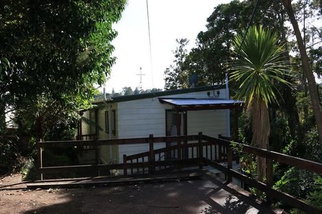 Photo of property in 41 Derwent Crescent, Titirangi, Auckland, 0604