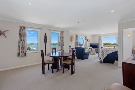 Photo of property in White Isle Apartments, 13/23 Quay Street, Whakatane, 3120