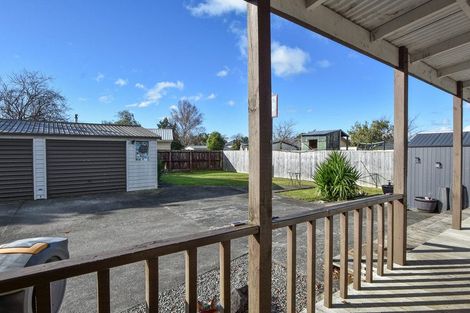 Photo of property in 22 Fisher Place, Carterton, 5713